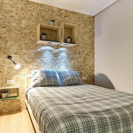 Morales - 2 Habitaciones, Espacioso Y Tranquilo Junto A Hospital Murcia Ngoại thất bức ảnh